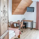 Konukevi Goralsko Manufaktura 3*
